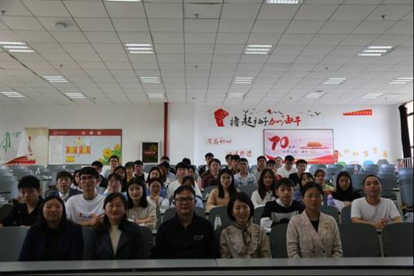https://yxswgcx.gmc.edu.cn/__local/0/5E/5B/EB1C726BB869B7700212EF87A84_3E84E751_B4E7.png
